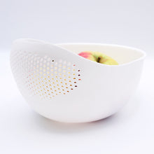 Load image into Gallery viewer, Strainer / Versatile Grocery Washing Bowl
