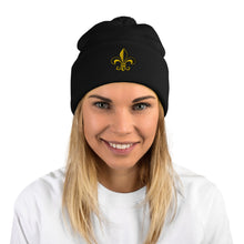 Load image into Gallery viewer, Royalty Pom Pom Knit Beanie [Sportsman sp15 product] | *available in various colors
